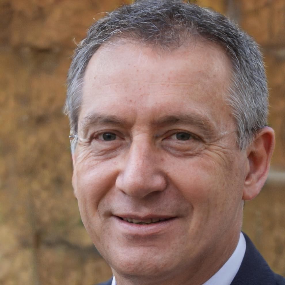 Rolando Mediavilla, especialista en educación financiera